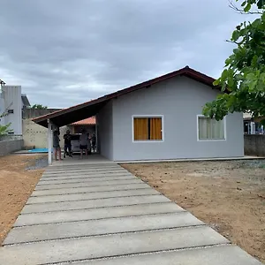  Casa de Férias Casa Com Piscina, Amplo Terreno Na Do Mar Aberto - Pinheira